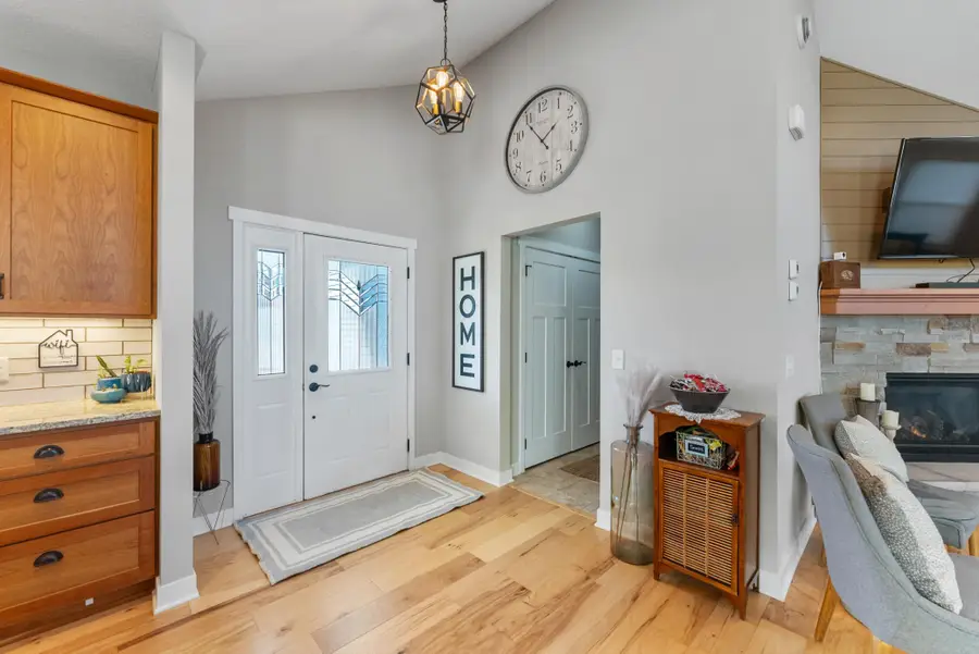 38209 Everett Avenue, North Branch, MN 55056 - #3