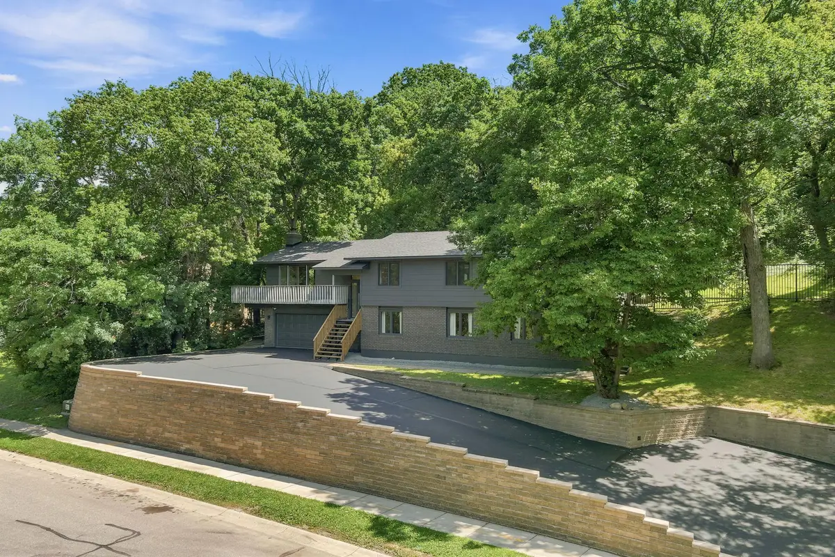 138 Chaparral Drive, Apple Valley, MN 55124 - #1