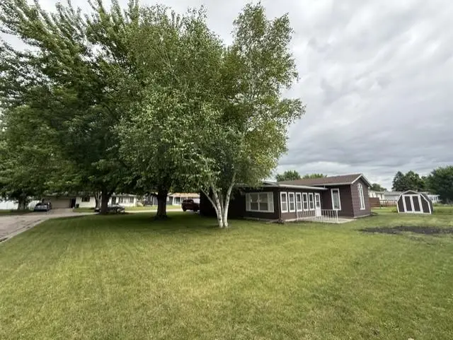 1419 Westmore Avenue, Wahpeton, ND 58075 - #2