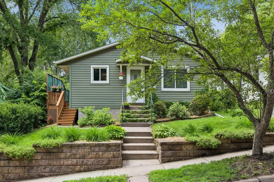 285 Deubener Place, Saint Paul, MN 55105 - #2