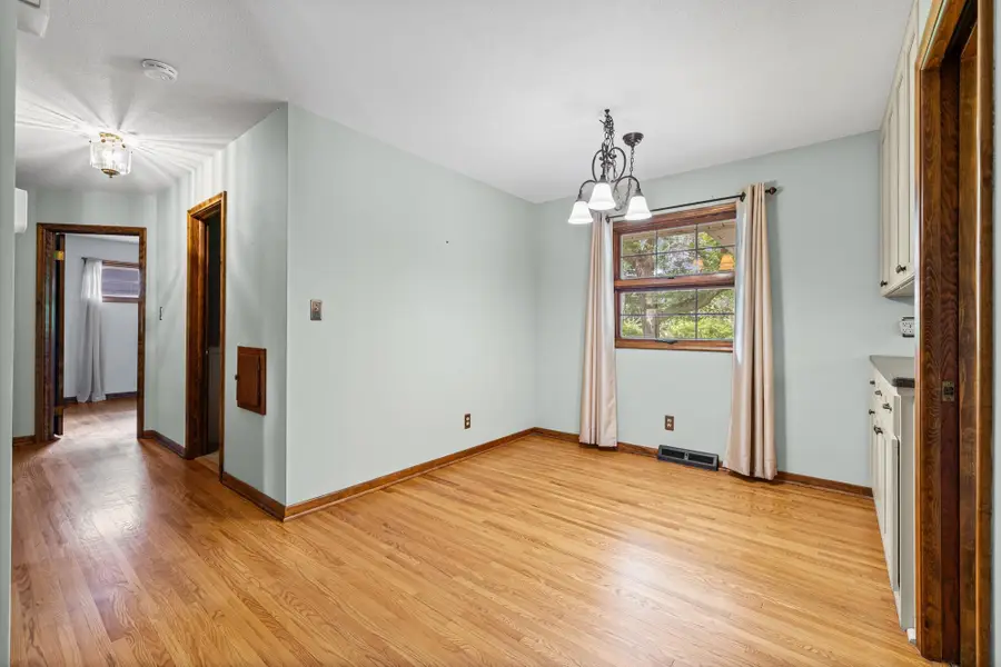 605 Arner Avenue, Saint Paul, MN 55126 - #3
