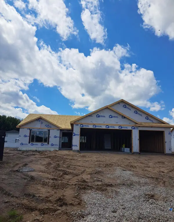 250 Henry Circle, Green Isle, MN 55338