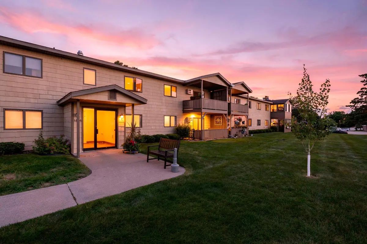 1806 Pioneer Road #113, Red Wing, MN 55066 - #1