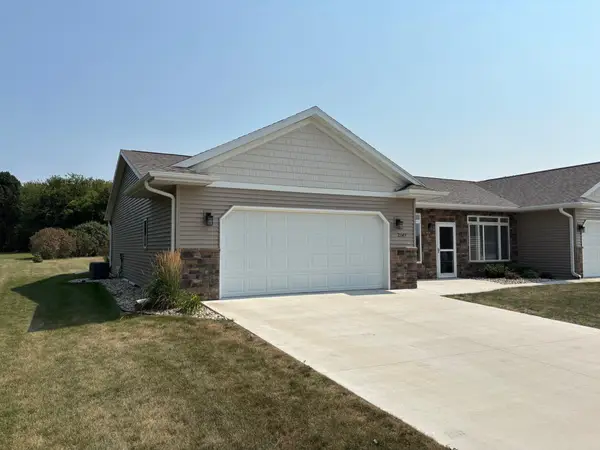 2343 Cherrywood Lane, Worthington, MN 56187