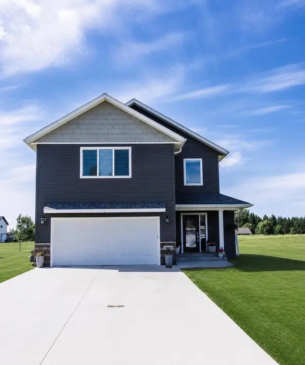 1923 Longview Drive, Detroit Lakes, MN 56501