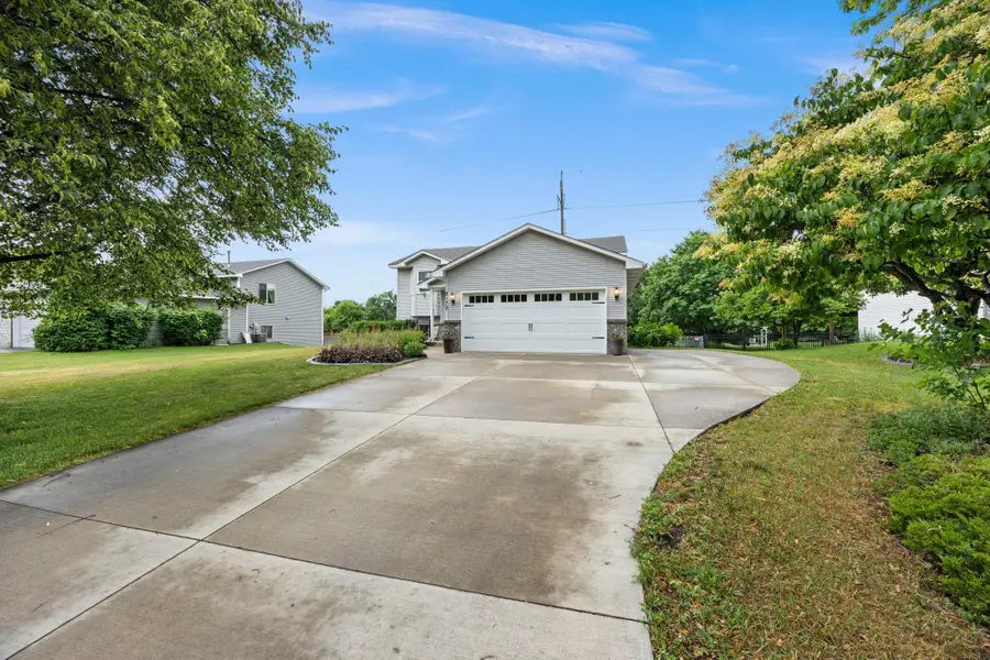 9170 Jareau Avenue S, Cottage Grove, MN 55016 - #2