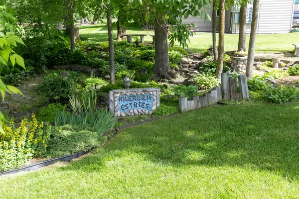 409 Norway Avenue #203, Pine River, MN 56474