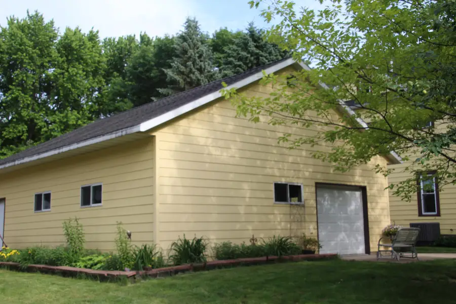 120 3rd Street W, Hector, MN 55342 - #2