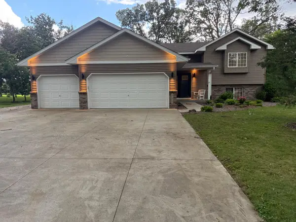17923 227th Avenue Nw, Big Lake, MN 55309