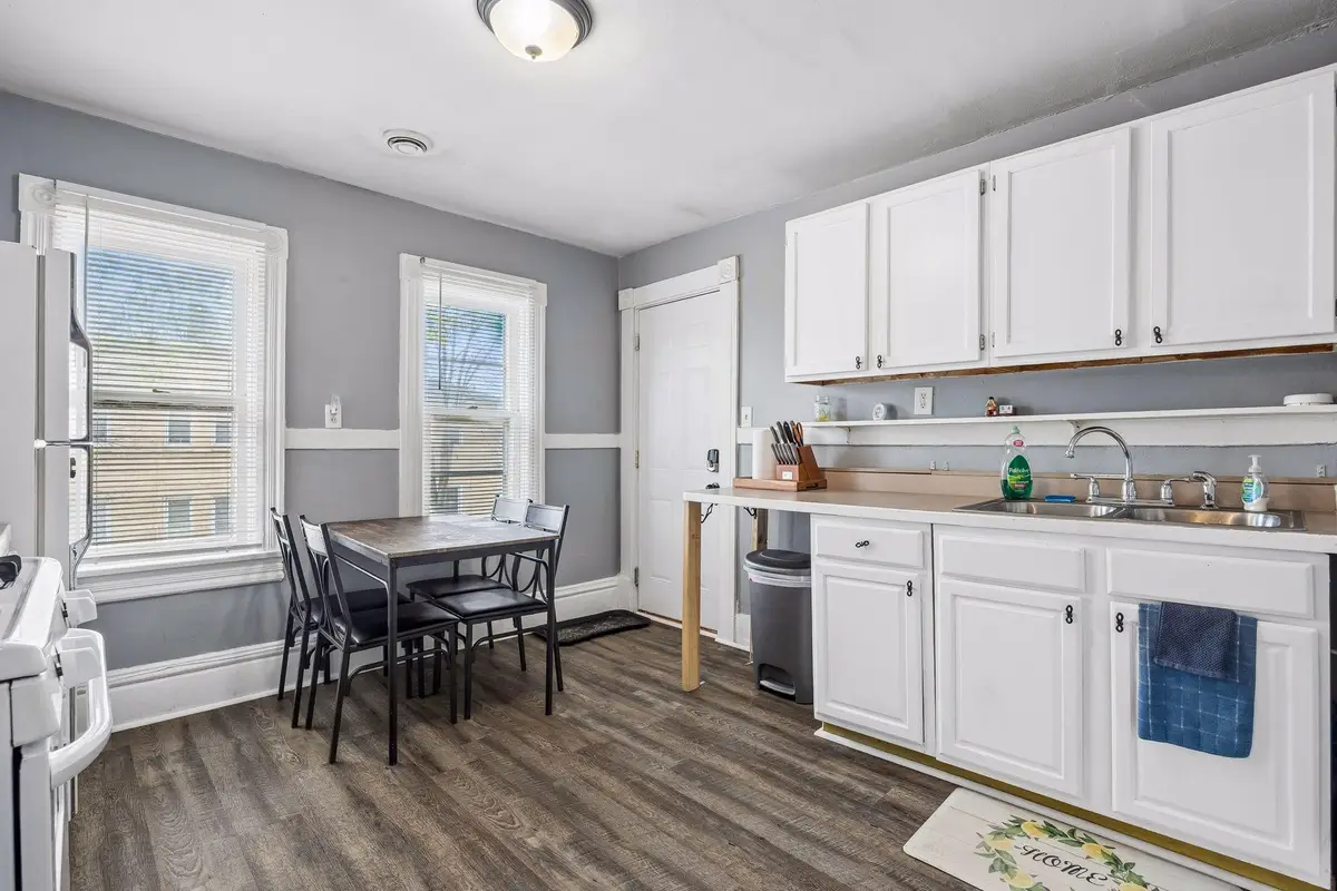 677 Sherburne Avenue, Saint Paul, MN 55104 - #1