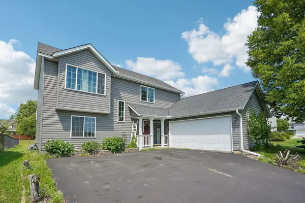 1113 Hickory Street, Farmington, MN 55024