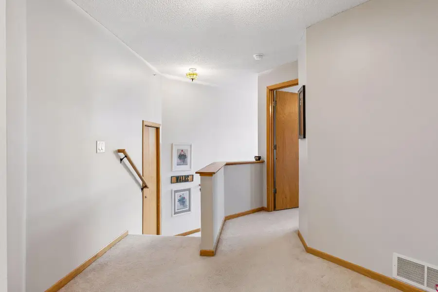 2240 Ranchview Lane N #80, Plymouth, MN 55447 - #3