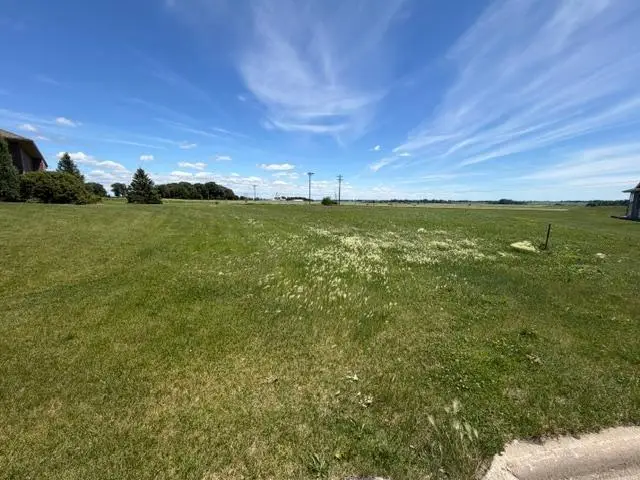 2530 Mossy Creek Drive Ne, Owatonna, MN 55060 - #1