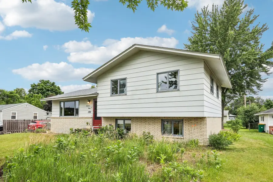 1720 69th Avenue N, Brooklyn Center, MN 55430 - #2
