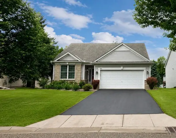10812 Thone Circle, Woodbury, MN 55129