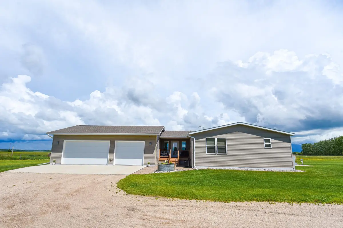 17922 142nd Avenue Ne, Thief River Falls, MN 56701 - #1
