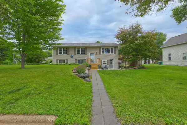 621 2nd Street Street S, Winsted, MN 55395