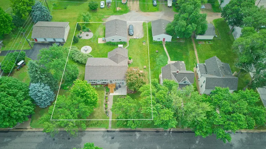 621 2nd Street Street S, Winsted, MN 55395 - #2