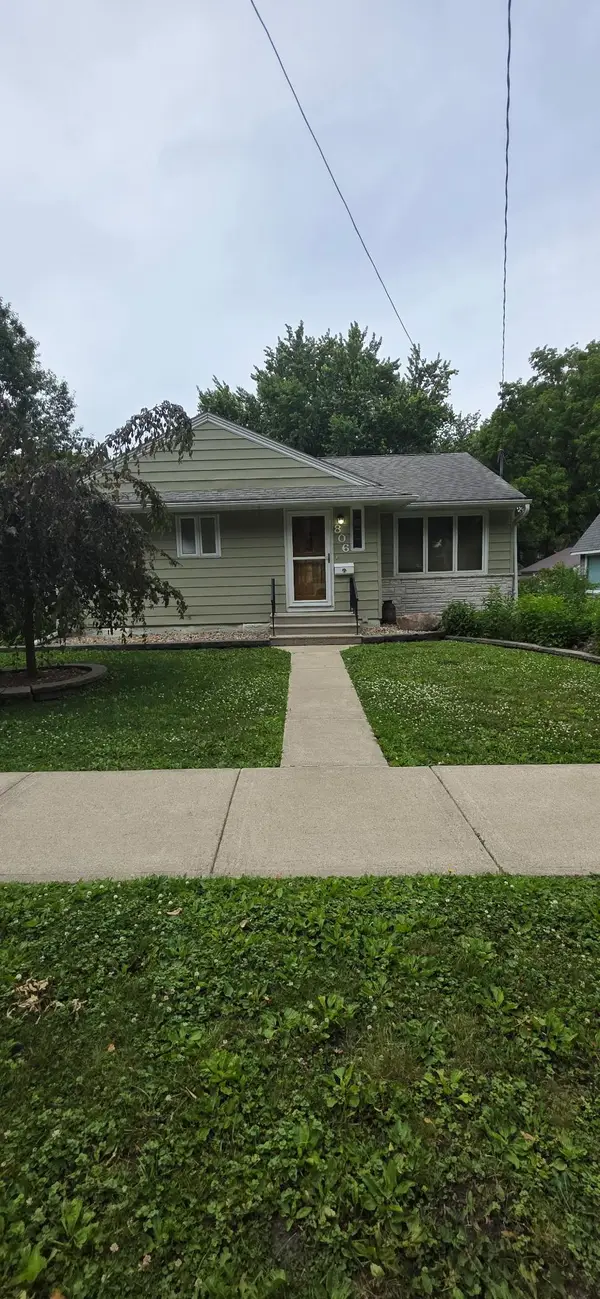 806 Lincoln Avenue, Albert Lea, MN 56007