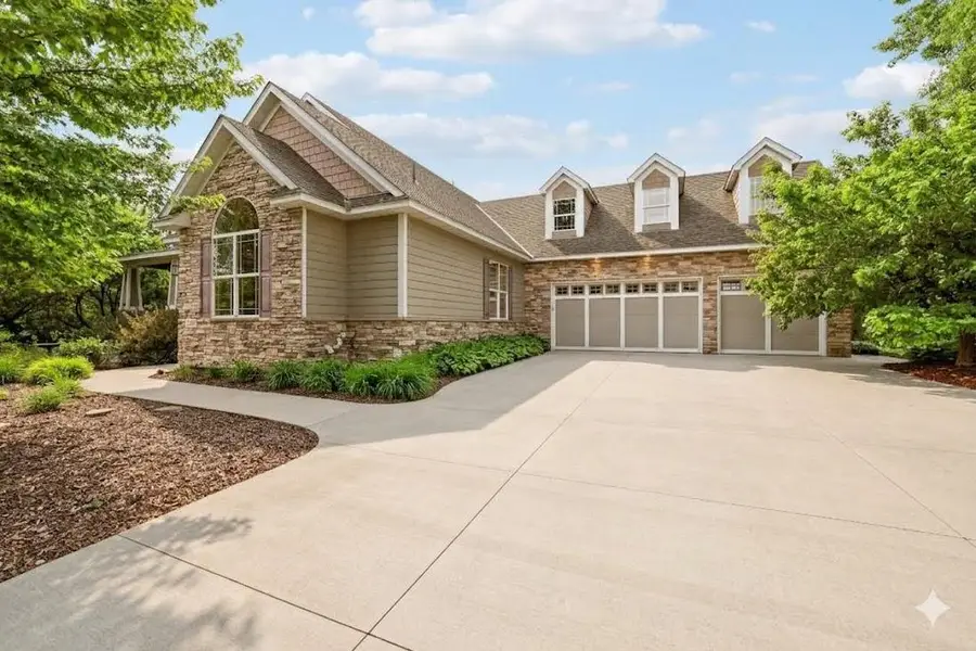 25310 Willow Court, New Prague, MN 56071 - #2