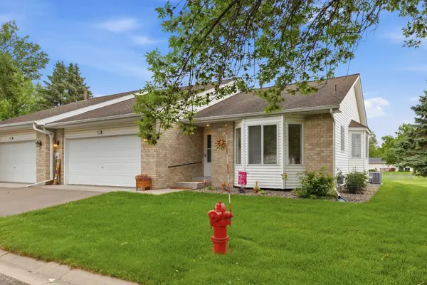 14118 Essex Lane, Apple Valley, MN 55124