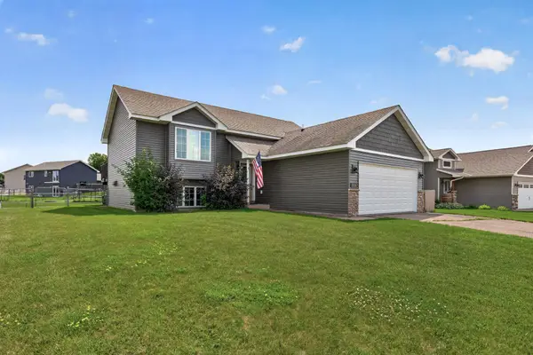 1536 Ponderosa Lane, New Richmond, WI 54017
