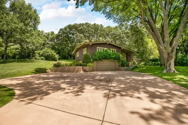 3135 Blackheath Drive, Saint Cloud, MN 56301