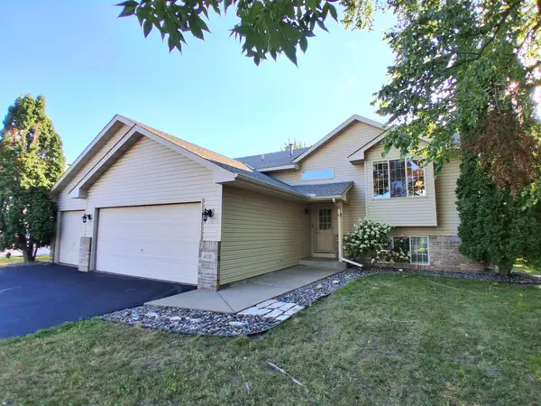 4030 Saint Andrews Lane, Big Lake, MN 55309