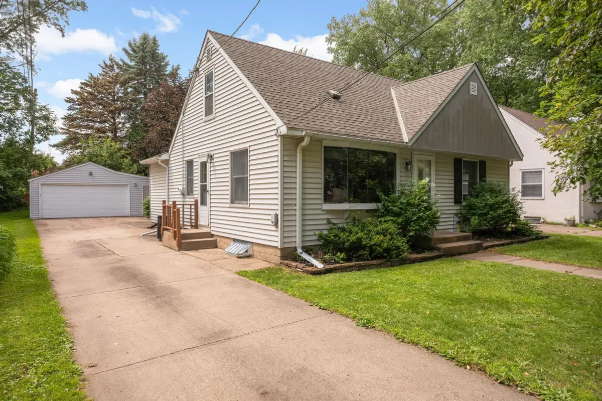 3908 Hayes Street Ne, Columbia Heights, MN 55421 - #1