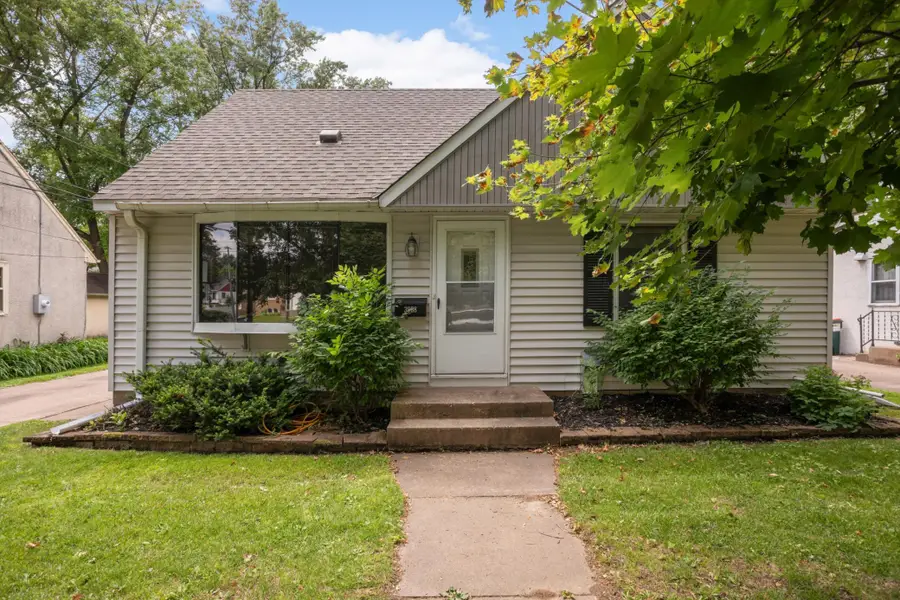 3908 Hayes Street Ne, Columbia Heights, MN 55421 - #2
