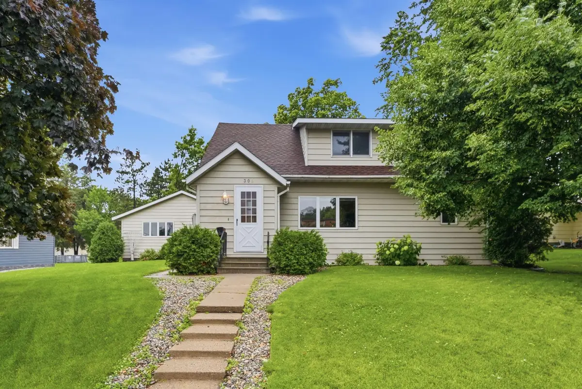 309 5th Avenue Se, Melrose, MN 56352 - #1