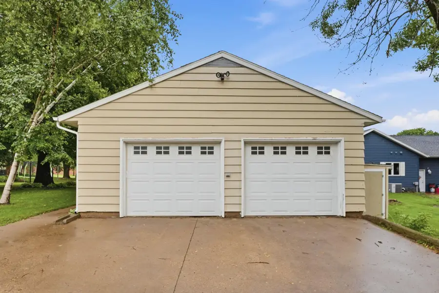 309 5th Avenue Se, Melrose, MN 56352 - #3
