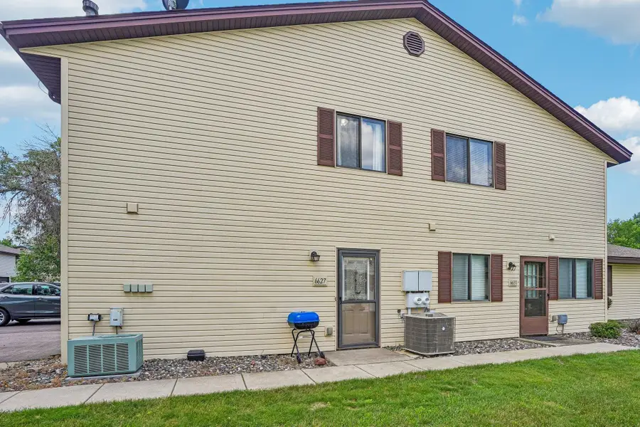 6627 84th Court N, Brooklyn Park, MN 55445 - #2