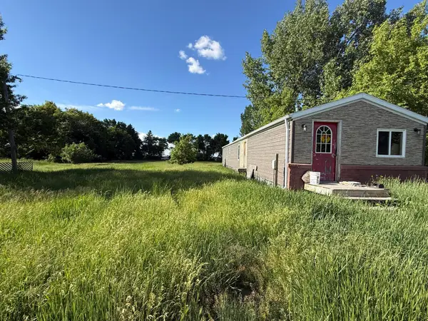 305 Roberts Street, Webster, ND 58382