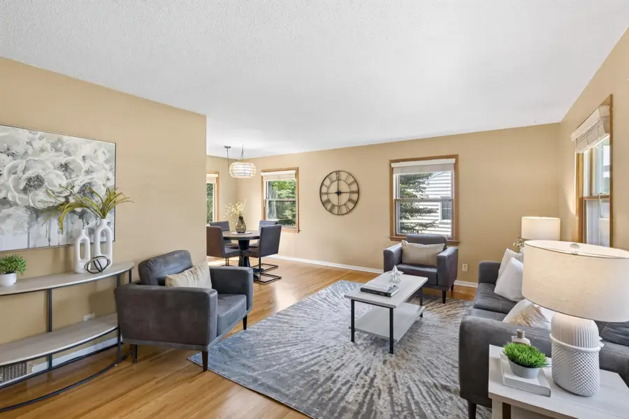1406 Price Avenue, Maplewood, MN 55109 - #3