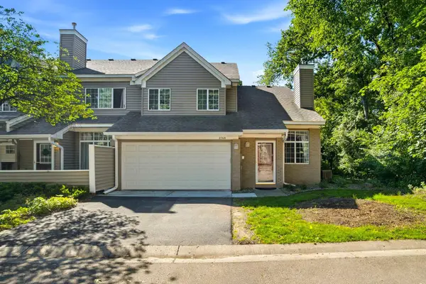 2768 Autumnwood Lane, Hopkins, MN 55305