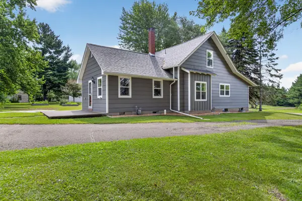 500 8th Street Se, Braham, MN 55006