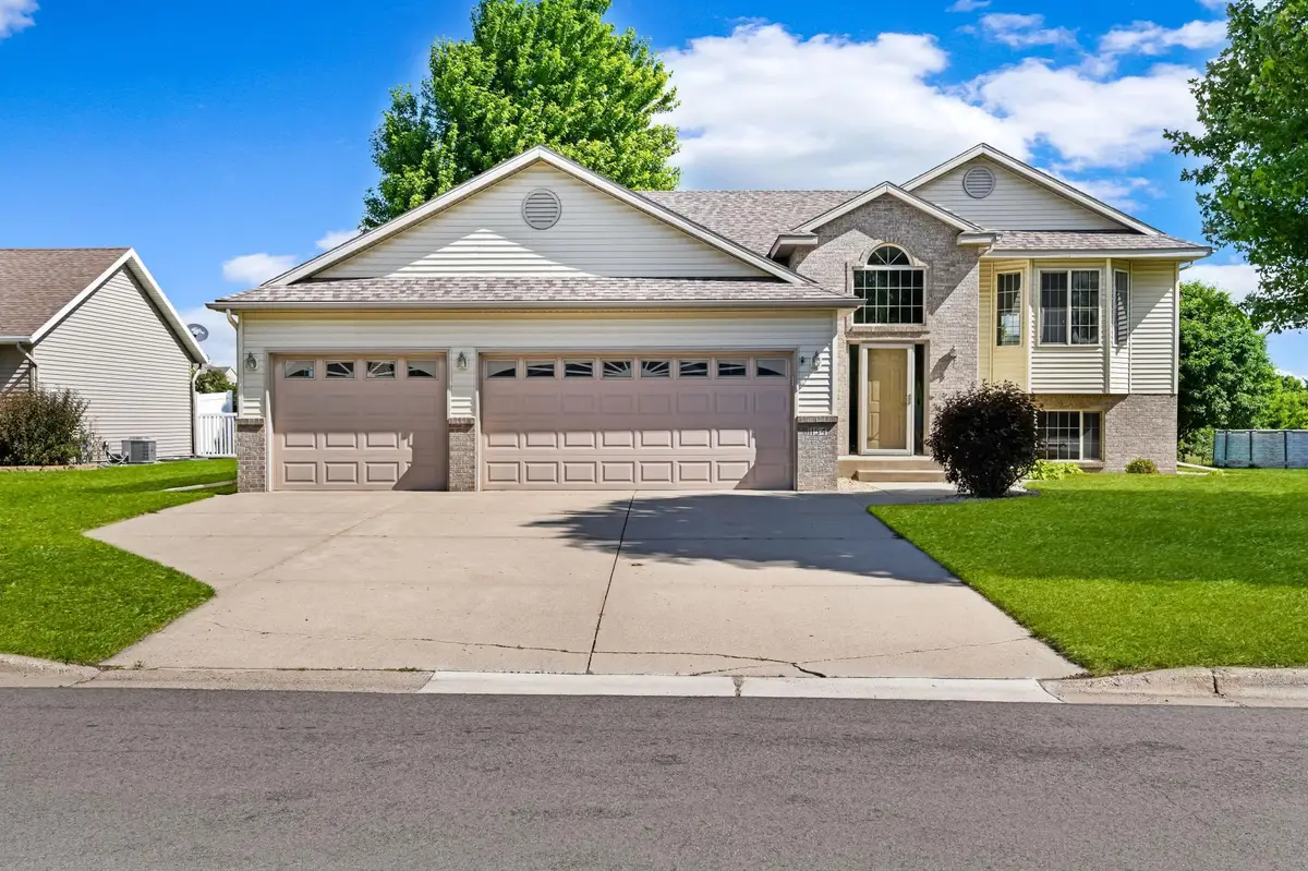 1154 Garden Brook Drive, Sauk Rapids, MN 56379 - #1