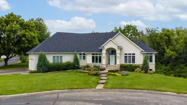 1040 Bayside Lane, Mound, MN 55364