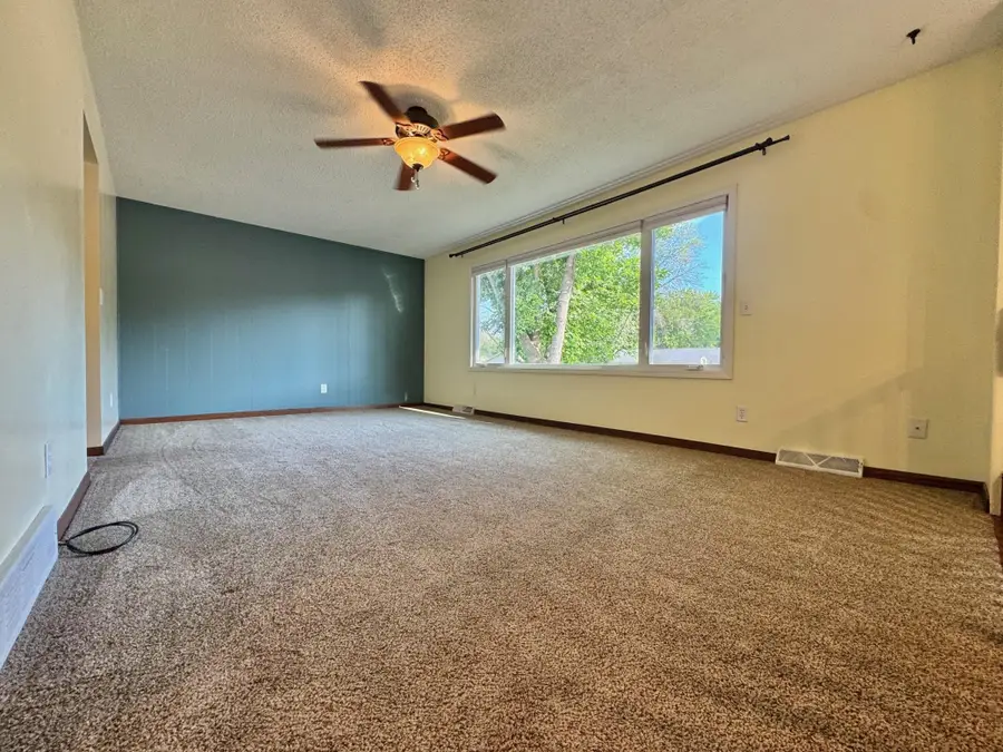 301 Southview Drive, Marshall, MN 56258 - #2