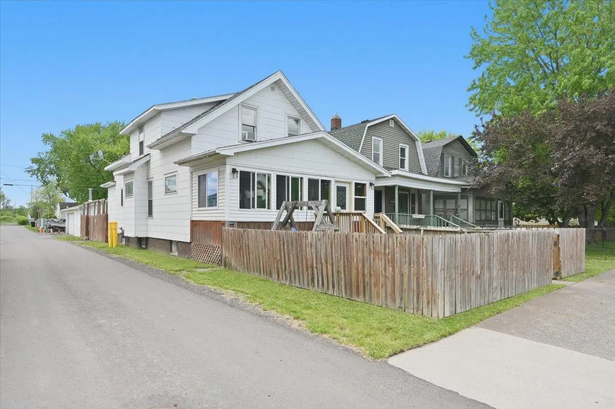 2019 Banks Avenue, Superior, WI 54880 - #1