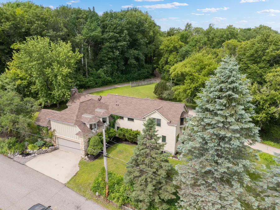 2418 5th Street Sw, Rochester, MN 55902 - #2