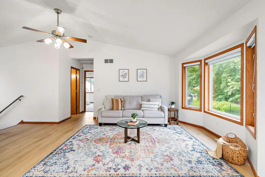 6284 Corwin Court, Inver Grove Heights, MN 55076 - #3
