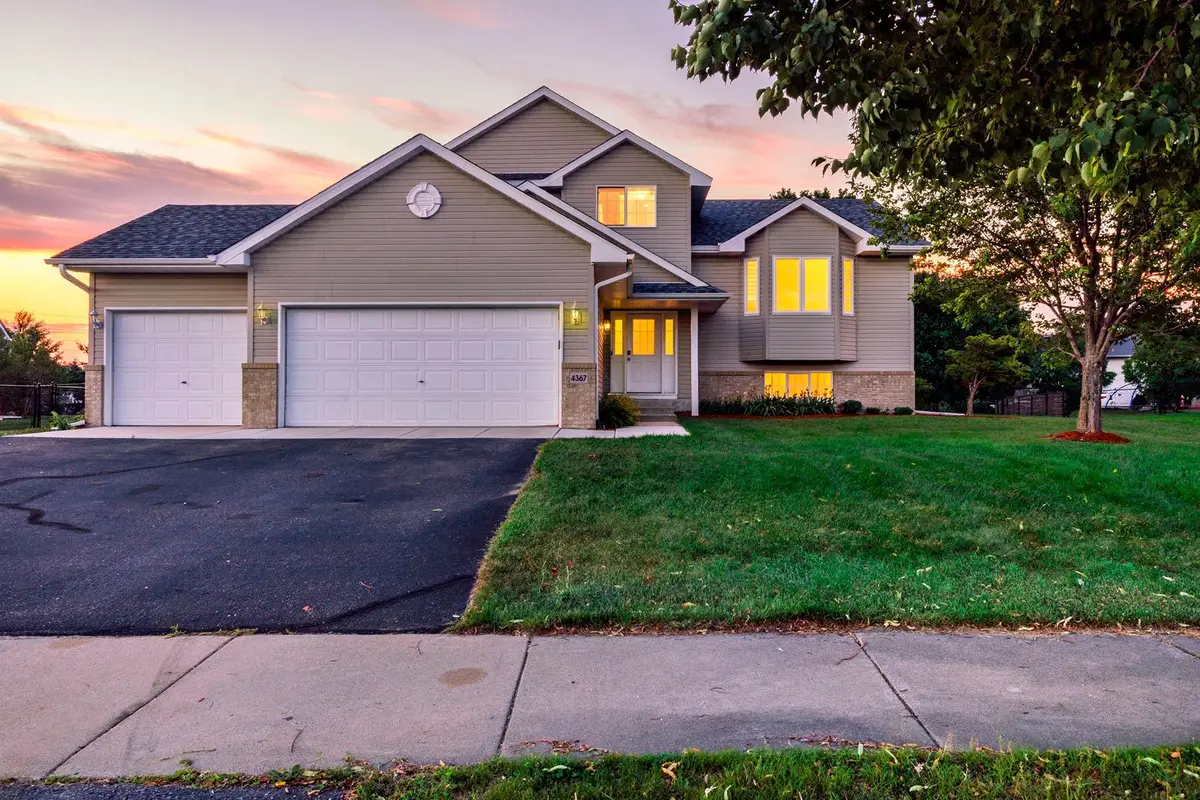 4367 Eakern Circle Ne, Monticello, MN 55362 - #1