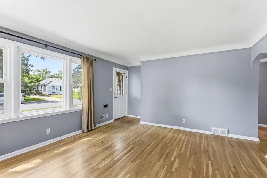 8221 Blaisdell Avenue S, Bloomington, MN 55420 - #2
