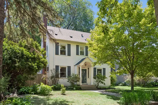 1776 Wellesley Avenue, Saint Paul, MN 55105