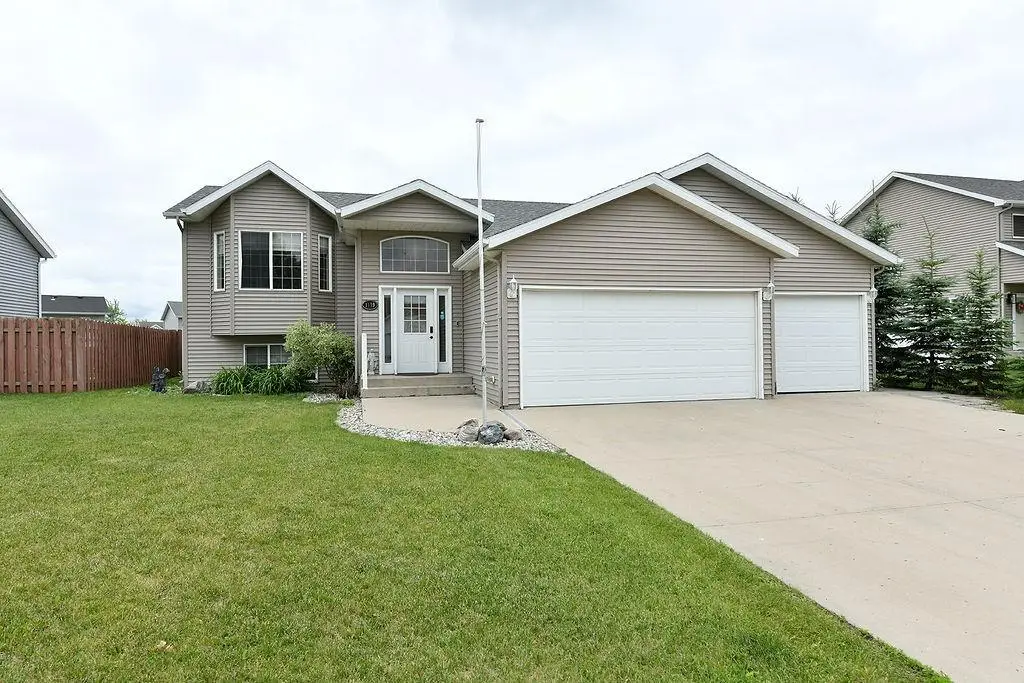 1159 39 1/2 Avenue W, West Fargo, ND 58078 - #1