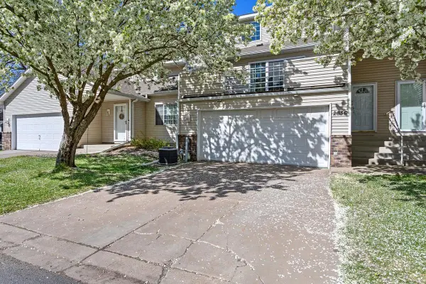 2636 101st Lane N, Brooklyn Park, MN 55444