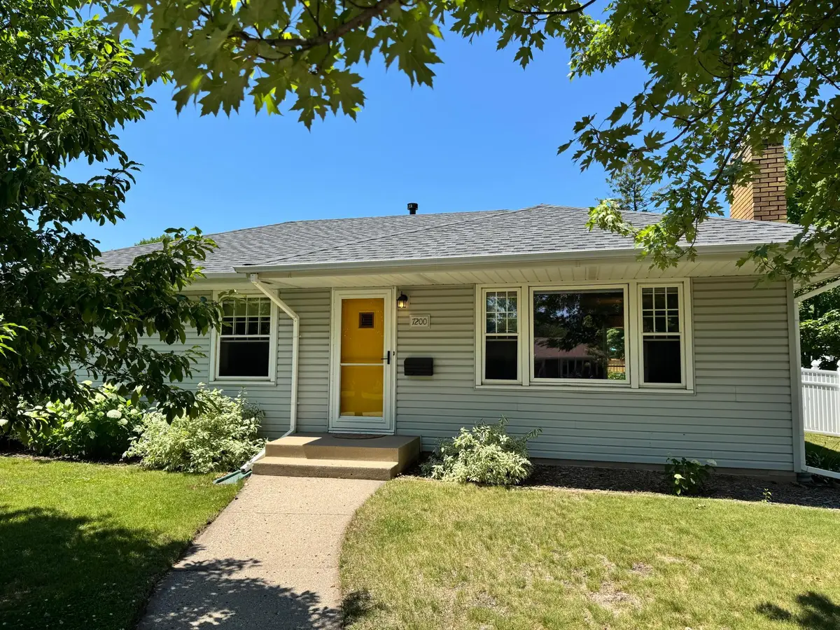 7200 14th Avenue S, Richfield, MN 55423 - #1