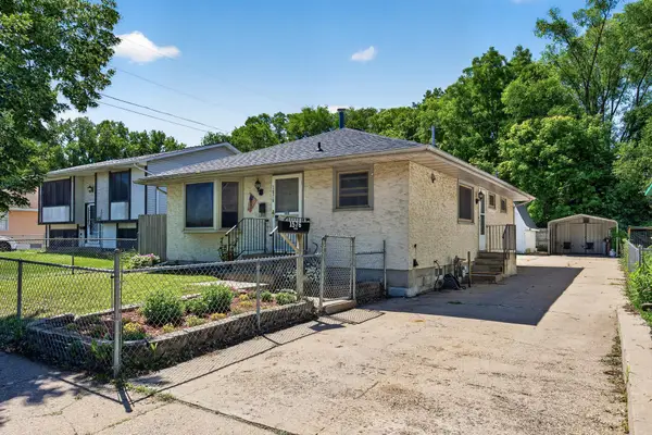1576 Case Avenue, Saint Paul, MN 55106